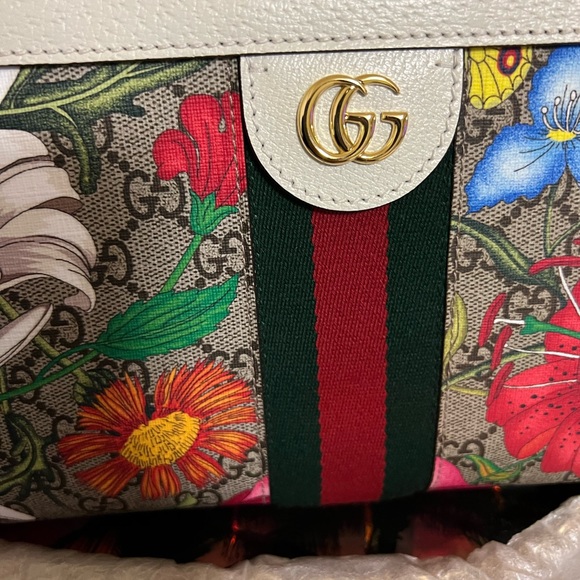 ‼️SOLD‼️ Authentic Gucci Flora Chain Shoulder Bag - Picture 6 of 14